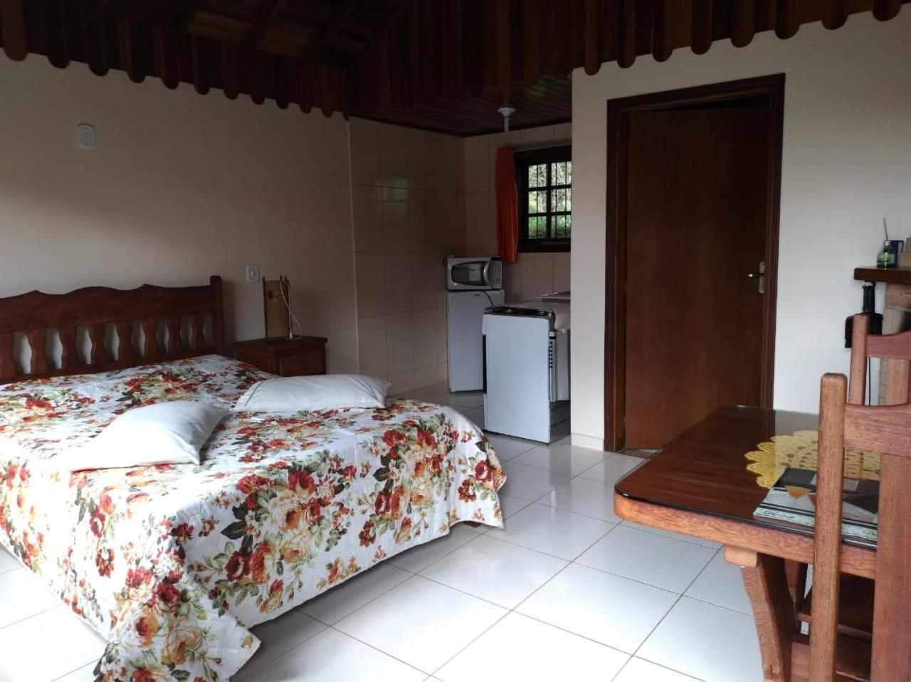 Ana Júlia Chalés - Monte Verde MG Exterior foto